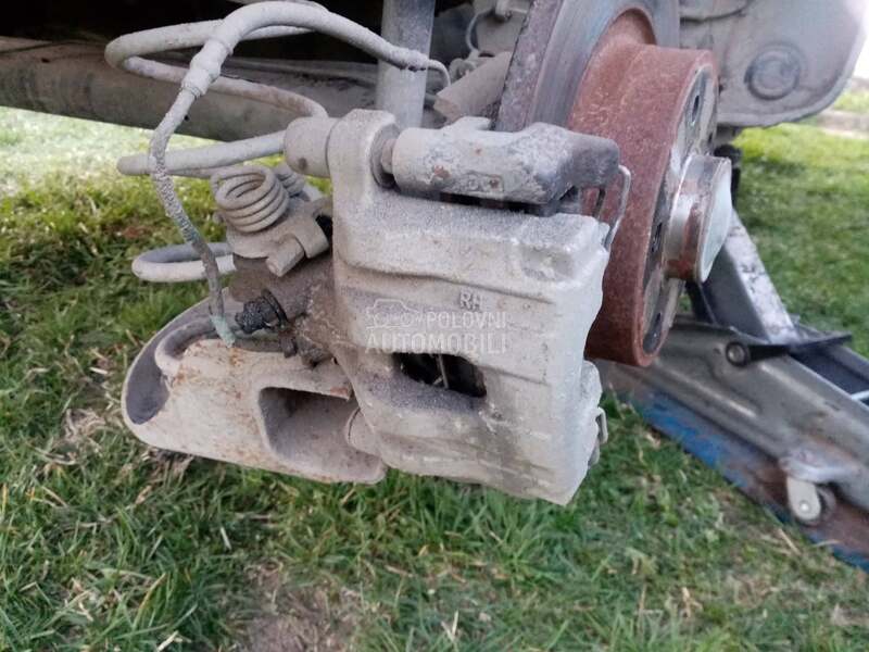 kociona klesta za Renault Laguna od 2001. do 2006. god.