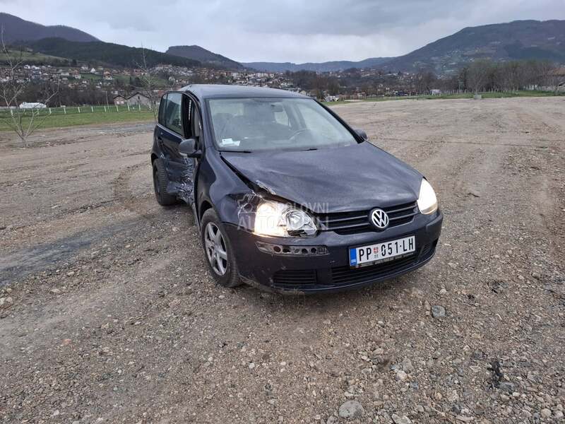 havarisan auto u voznom stanju za Volkswagen Golf 5 od 2006. do 2009. god.