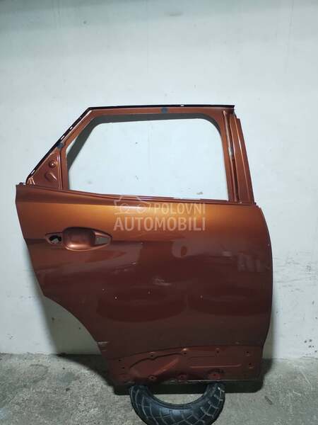 Zadnja desna vrata za Peugeot 3008 od 2016. do 2024. god.