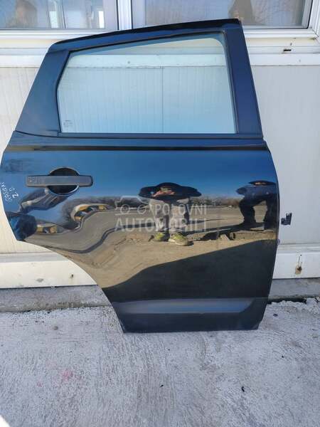 Zadnja desna vrata za Nissan Qashqai od 2006. do 2013. god.