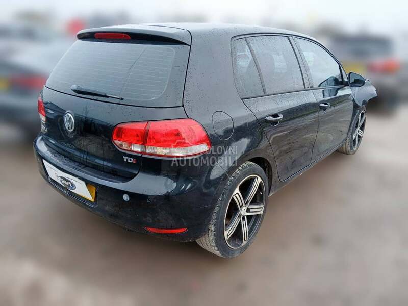 Volkswagen Golf 6 1.6 CAYC 2011. god. -  kompletan auto u delovima