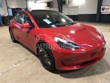 Tesla Model 3 dual motor, Po dogovoru, 2022. Limuzina, Električni pogon, 88.000 km, 288kW (392 KS), Automatski / poluautomatski, 4/5 vrata, 5 sedišta, Paraćin