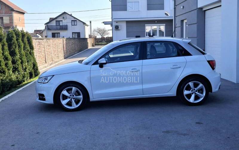 Audi A1 2015 photo 5