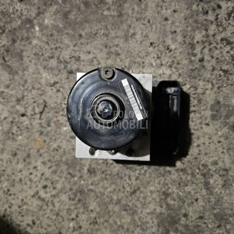 ABS centrala za Ford Focus od 2004. do 2008. god.