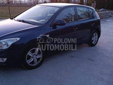 Hyundai i30 , 3.600 €, 2007. Hečbek, Dizel | 1582 cm3, 307.000 km, 66kW (90 KS), Manuelni 5 brzina, 4/5 vrata, 5 sedišta, Niš