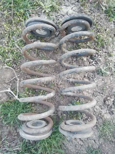 Zadnje opruge karavan za Volkswagen Golf 5