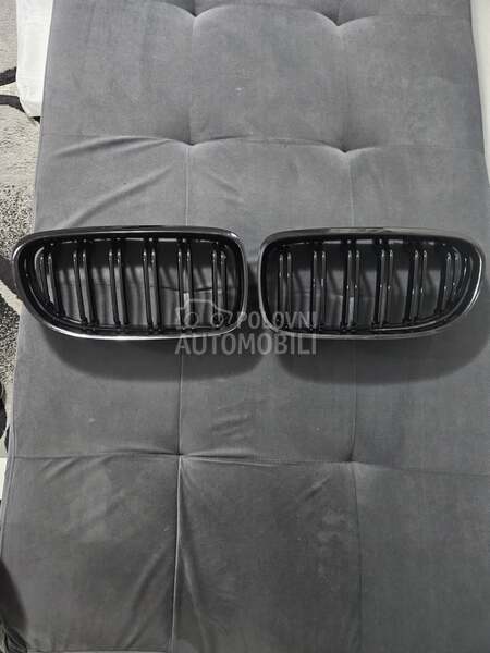 crni m grilovi za E90 E91 LCI za BMW 315, 316, 318 ...