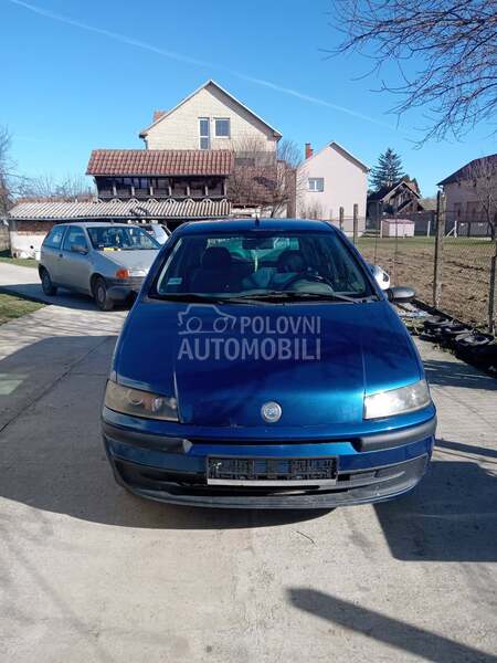 Delovi za Fiat Punto 1,2 8v 2002. god.
