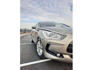 Citroen DS5 2.0 HDI (može zamena), 7.000 €, 2014. Hečbek, Dizel | 1998 cm3, 285.000 km, 110kW (150 KS), Manuelni 6 brzina, 4/5 vrata, 5 sedišta, Kruševac