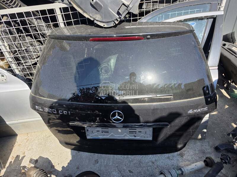 gepek vrata  ML w164 za Mercedes Benz ML Klasa