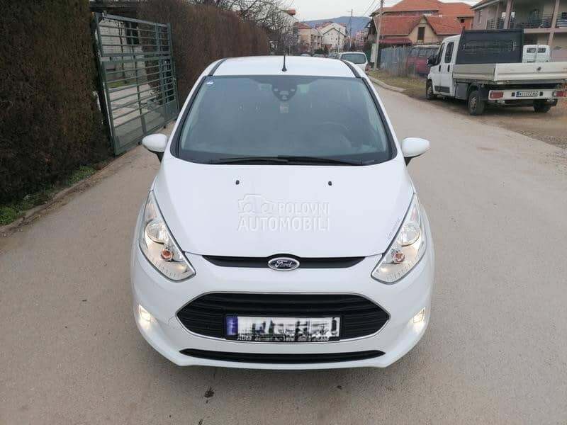 Ford B-Max 2015. god. -  kompletan auto u delovima
