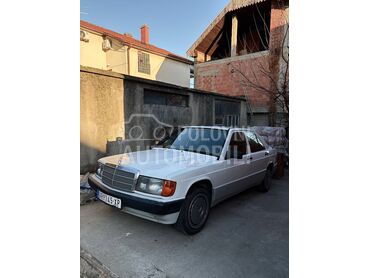 Mercedes Benz 190 , 1.350 €, 1988. Limuzina, Benzin + Gas (TNG) | 1779 cm3, 350.000 km, 75kW (102 KS), Manuelni 5 brzina, 4/5 vrata, 5 sedišta, Vranje