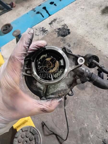 vakum pumpa 2.7 za Audi A6 od 2004. do 2009. god.