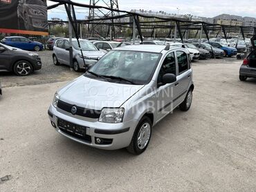 Fiat Panda CNG, 3.450 €, 2012. Hečbek, Benzin + Metan (CNG) | 1368 cm3, 290.000 km, 57kW (77 KS), Manuelni 5 brzina, 4/5 vrata, 5 sedišta, Novi Beograd