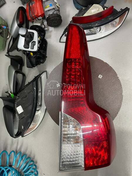 Desna stop lampa za Volvo V50