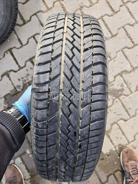 Goodyear 195/70 R15 Sve sezone