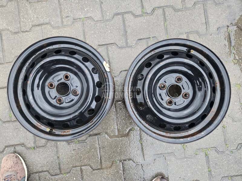 Čelične felne Yaris 4x100 15ice 15" 4 x 100