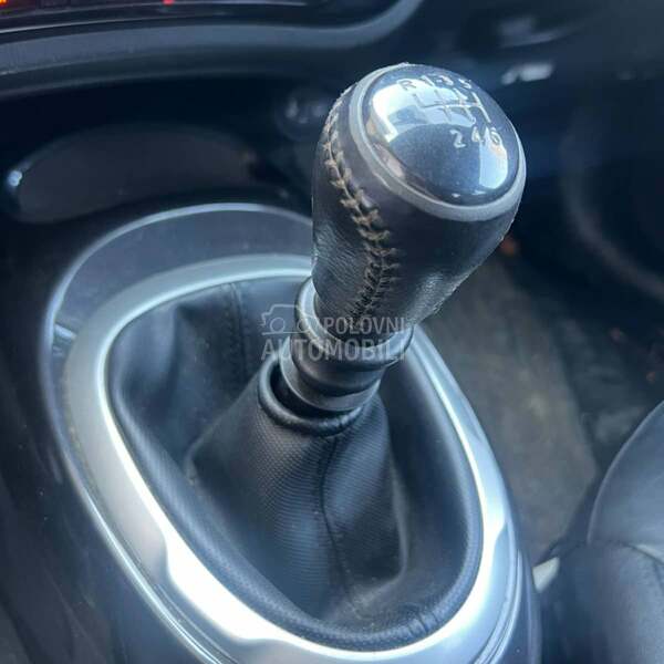Ručica menjača za Nissan Juke od 2010. do 2019. god.