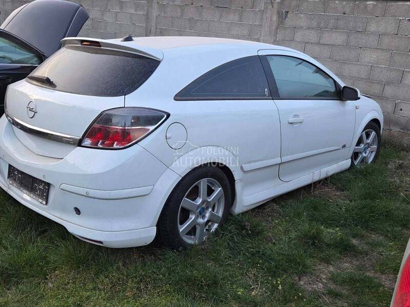 delovi za Opel Astra H za Opel Astra H