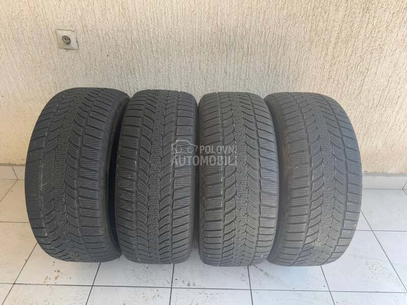 Sava 255/55 R18 Zimska