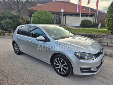 Volkswagen Golf 7 1.2 tsi, 8.600 €, 2013. Hečbek, Benzin | 1197 cm3, 178.957 km, 63kW (86 KS), Manuelni 5 brzina, 4/5 vrata, 5 sedišta, Aranđelovac