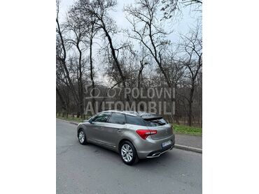 Citroen DS5 , 6.000 €, 2012. Hečbek, Hibridni pogon | 1997 cm3, 232.840 km, 120kW (163 KS), Automatski / poluautomatski, 4/5 vrata, 5 sedišta, Beograd