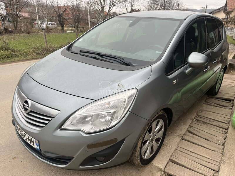 Levo krilo za Opel Meriva od 2011. do 2016. god.