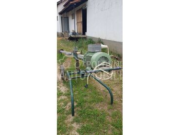 Bucher Miksr, 1.500 €, 2015. , Ostalo, Leskovac