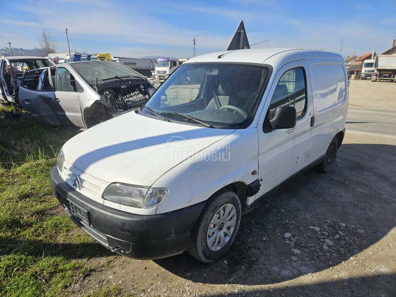 Delovi za Citroen Berlingo 2001. god.
