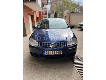 Volkswagen Golf 5 1.4, 2.850 €, 2005. Hečbek, Benzin | 1390 cm3, 210.000 km, 66kW (90 KS), Manuelni 5 brzina, 4/5 vrata, 5 sedišta, Sombor