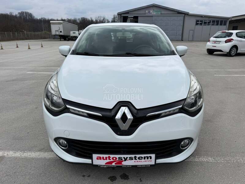 Renault Clio 2013 photo 2