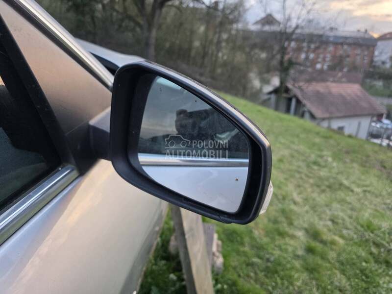retrovizori samosklopivi za Renault Laguna od 2007. do 2014. god.