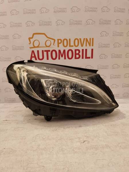 Desni led far za Mercedes Benz C Klasa od 2014. do 2017. god.