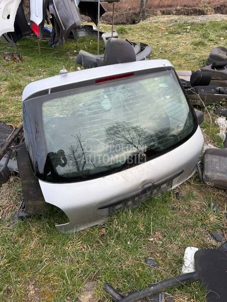 Vrata za Peugeot 206 od 1999. do 2005. god.