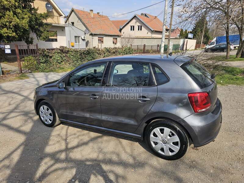 Volkswagen Polo 2013 photo 5