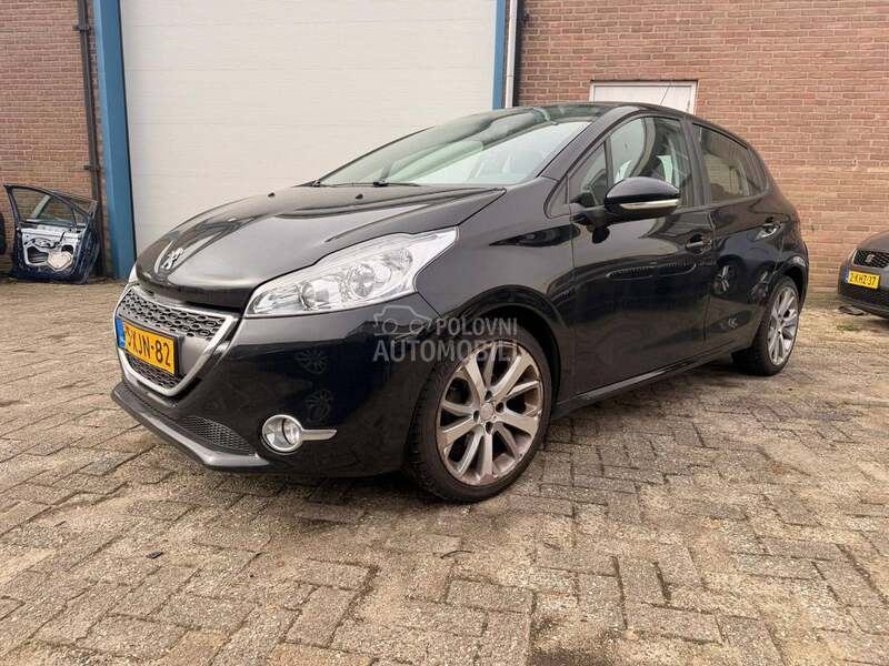 Desni amortizer za Peugeot 208 od 2012. do 2019. god.