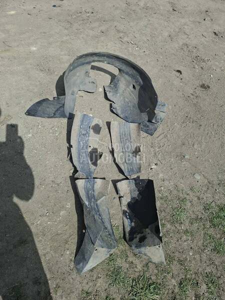 potkrila za Peugeot 206