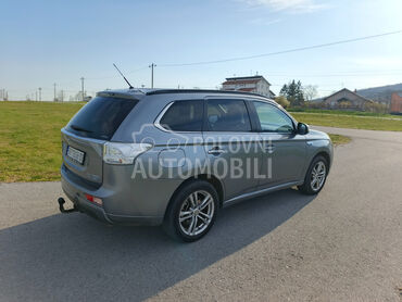Mitsubishi Outlander 2.0, 8.000 €, 2014. Džip/SUV, Plug-in hibrid | 2000 cm3, 242.000 km, 147kW (200 KS), Automatski / poluautomatski, 4/5 vrata, 5 sedišta, Sopot