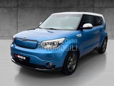 Kia Soul Exclusive, 13.990 €, 2018. Hečbek, Električni pogon, 50.000 km, 81kW (110 KS), Automatski / poluautomatski, 4/5 vrata, 5 sedišta, Niš