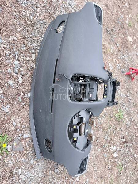 Instrument tabla airbag tabla za Peugeot 207