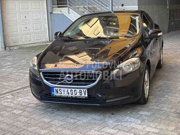 Volvo V40  (može zamena), 7.200 €, 2014. Hečbek, Dizel | 1560 cm3, 265.000 km, 84kW (114 KS), Manuelni 6 brzina, 4/5 vrata, 5 sedišta, Begeč