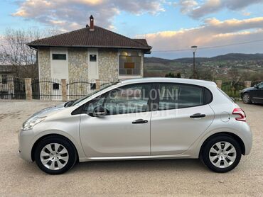 Peugeot 208 , 5.200 €, 2013. Hečbek, Benzin | 1199 cm3, 83.220 km, 60kW (82 KS), Manuelni 5 brzina, 4/5 vrata, 5 sedišta, Kragujevac