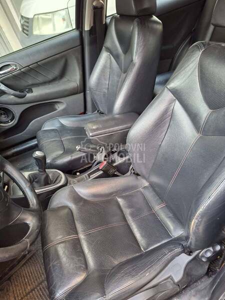 Kožna TI sedišta sportska 5v za Alfa Romeo 147, GT od 2000. do 2010. god.