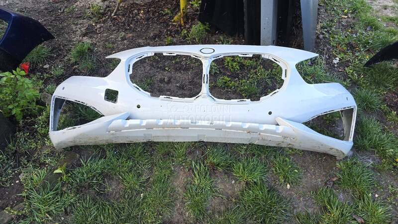 prednji branik f40 basic za BMW Serija 1