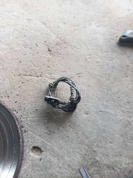 senzor abs za Fiat 500L