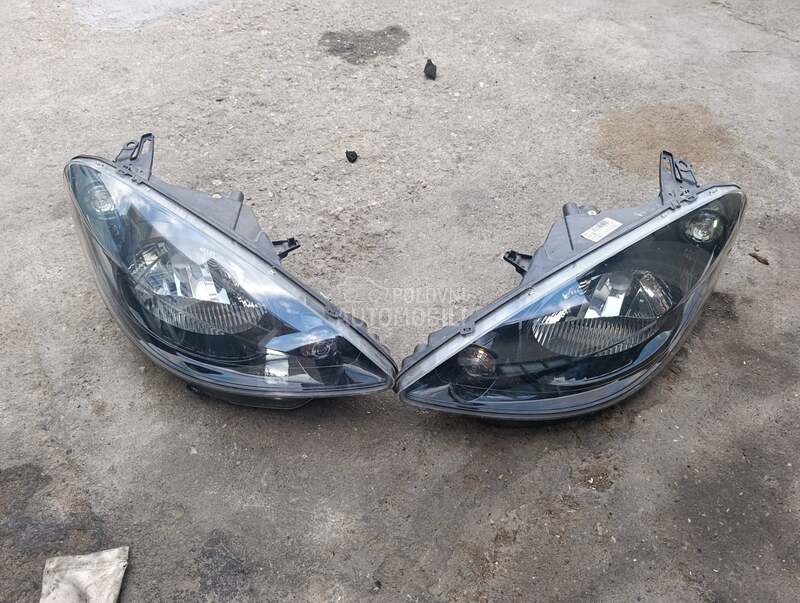 Farovi za Peugeot 1007 od 2005. do 2010. god. za Peugeot 1007 od 2005. do 2010. god.
