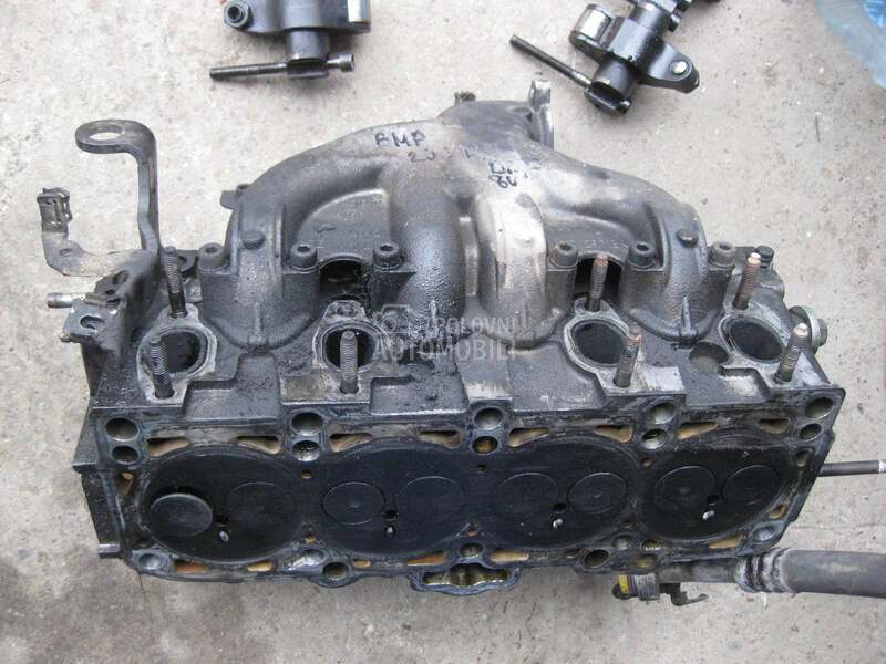 Glava motora 2.0 tdi cod BMP za Volkswagen Golf 5, Passat B6 od 2005. do 2010. god.