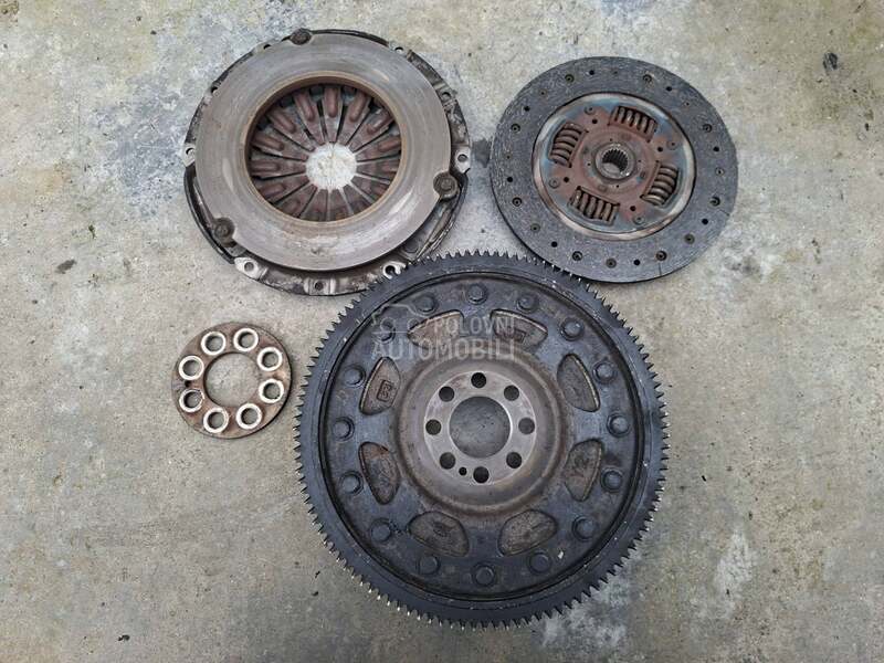 set kvacila 2.0d za Mazda 323