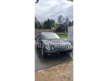 Mercedes Benz E 220 W211 (može zamena), 3.600 €, 2003. Karavan, Dizel | 2148 cm3, 280.300 km, 110kW (150 KS), Automatski / poluautomatski, 4/5 vrata, 5 sedišta, Samoš