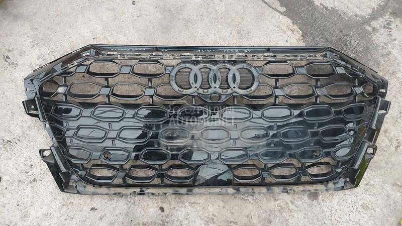 MASKA  GRILL RESETKA za Audi RS3 za 2020. god.